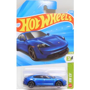 画像: 【PORSCHE TAYCAN TURBO S】BLUE