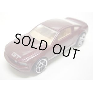 画像: LOOSE - 2009 RLC MUSTANG MANIA 10 CAR SET 【2005 FORD MUSTANG GT】　DARK RED/PR5