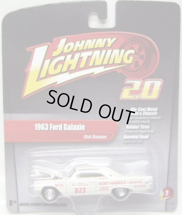 画像1: JOHNNY LIGHTNING 2.0  R7 【"DICK BRANNAN"1963 FORD GALAXIE】 CREAM/RR