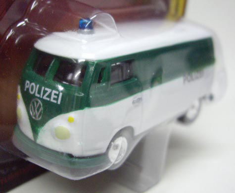 画像: FOREVER 64 R16 【1965 VW POLICE TRANSPORTER】 WHITE-GREEN/RR