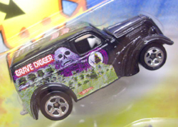 画像: 2010 MONSTER DUO 【GRAVE DIGGER / FORD ANGLIA PANEL】　BLACK