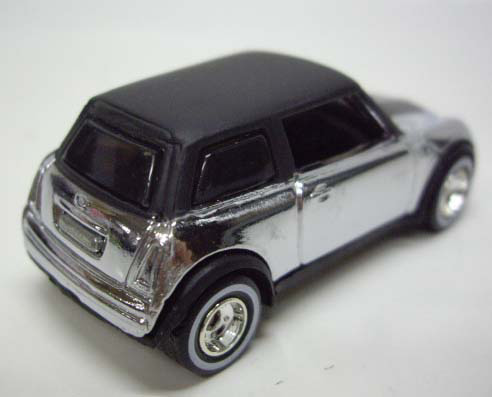 画像: 2009 WAL-MART EXCLUSIVE CLASSICS 30CAR SET (バラシ) 【2001 MINI COOPER】　SPEC.CHROME/RR (CHASE)