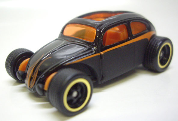 画像: LOOSE -  LARRY'S GARAGE CHASE 【CUSTOM VOLKSWAGEN BEETLE】　FLAT BLACK/RR (セットばらし・サイン付き）