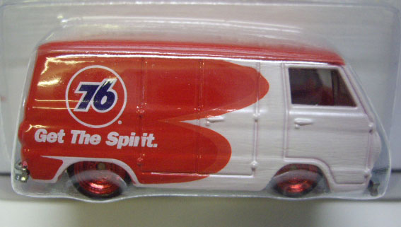 画像: 2010 HOT WHEELS DELIVERY 【'66 DODGE A100】　WHITE-RED/RR