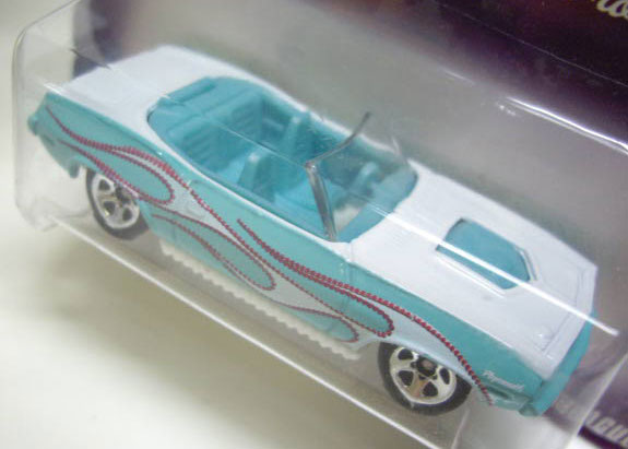 画像: 2008 WALMART EXCLUSIVE MARDI GRAS 【'70 PLYMOUTH BARRACUDA】　TURQUOISE/5SP