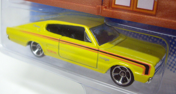 画像: 2011 RACING KITS 【HOT WHEELS DINER】　'67 DODGE CHARGER/'57 T-BIRD