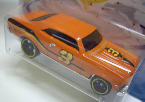 画像: 2010 WALMART EXCLUSIVE HAPPY BIRTHDAY! 【'68 CHEVY NOVA】　ORANGE/O5