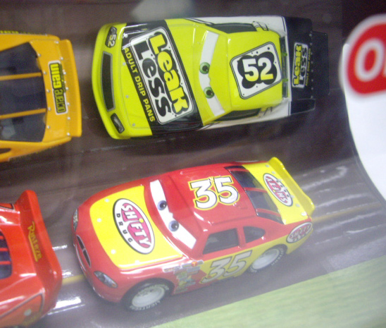 画像: TARGET EXCLUSIVE SPEEDWAY 4-PACK 【OCTANE GAIN NO.58/LIGHTNING McQUEEN/LEAK LESS NO.52/SHIFTY DRUG NO.35】　