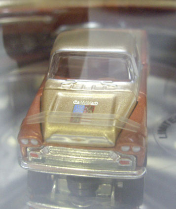 画像: SHOW CASE 【'58 CHEVROLET APACHE FLEETSIDE】　BROWN/RR (1/7,000)