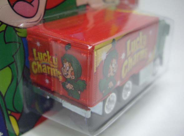 画像: 2011 NOSTALGIC BRANDS - GENERAL MILLS 【HIWAY HAULER】　GREEN-RED/RR (LUCKY CHARMS)