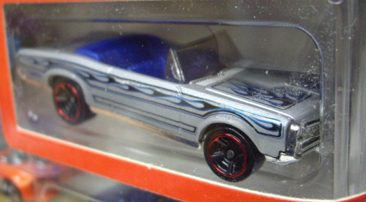 画像: 2011 HOT WHEELS 10 【'67 PONTIAC GTO】　LT.GRAY/MC5