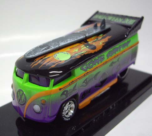 画像: 2011 LIBERTY PROMOTIONS  【HALLOWEEN 2011 GONE SURFIN' VW DRAG BUS】 BLACK-GREEN-PURPLE/GOOD YEAR 6SP