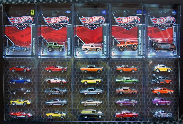 画像: PRE-ORDER 2011 HW GARAGE BEST OF VEHICLES 30PACK 【FERRARI 250 GTO/'67 FORD BRONCO/'70 CHEVY BLAZER/'70 DODGE POWER WAGON/VW DRAG BUS】 and more 予価14,800円　(WALMART EXCLUSIVE) (入荷済み）