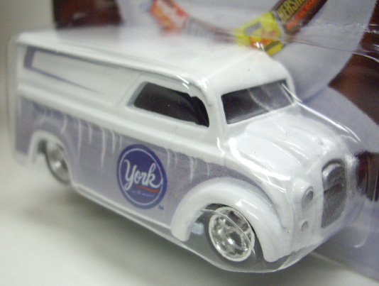 画像: 2011 NOSTALGIC BRANDS - HERSHEY'S 【DAIRY DELIVERY】　WHITE/RR (YORK)