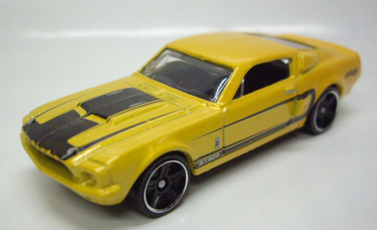 画像: 2011 WALMART EXCLUSIVE MYSTERY MODELS 【'67 SHELBY GT500】　YELLOW/PR5 (開封品)