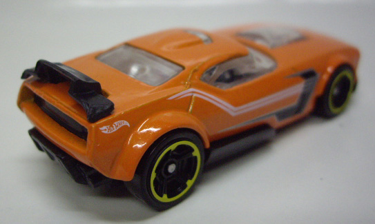 画像: 2011 WALMART EXCLUSIVE MYSTERY MODELS 【FAST FISH】　ORANGE/MC5 (未開封品)