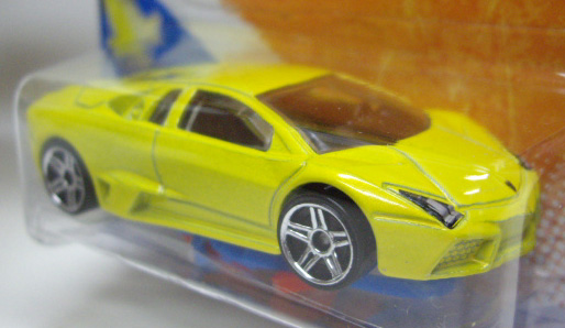 画像: 2 CAR BANDS INCLUDED! 【LAMBORGHINI REVENTON】　YELLOW/PR5 (TARGET EXCLUSIVE)