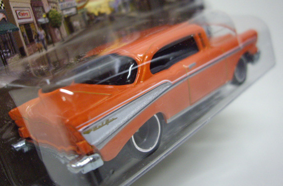 画像: 2012 HW BOULEVARD 【'57 CHEVY BEL AIR】　ORANGE/RR 