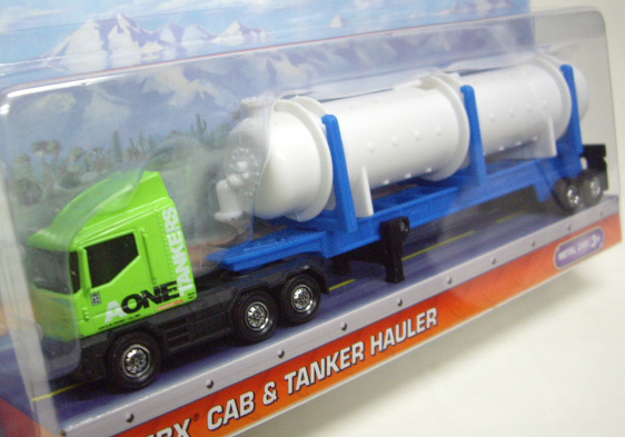 画像: SUPER CONVOY  【MBX CAB & TANKER HAULER】 LT.GREEN