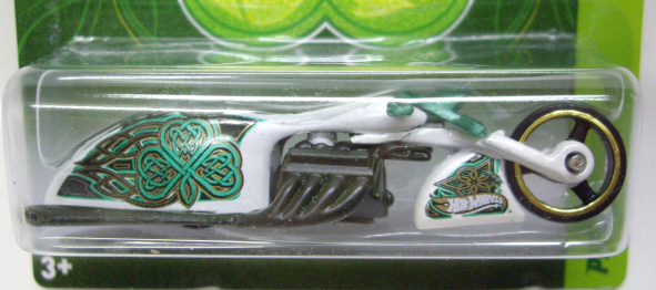 画像: 2012 WALMART EXCLUSIVE CLOVER CARS 【PIT CRUISER】　WHITE/3SP