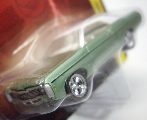 画像: FOREVER 64 R21 【1969 CHEVY IMPALA SS】 MET.LT.GREEN