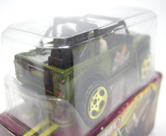 画像: 2005 TOY FAIR 【LAND ROVER SVX】 OLIVE(FLAT GOLD GRILL)