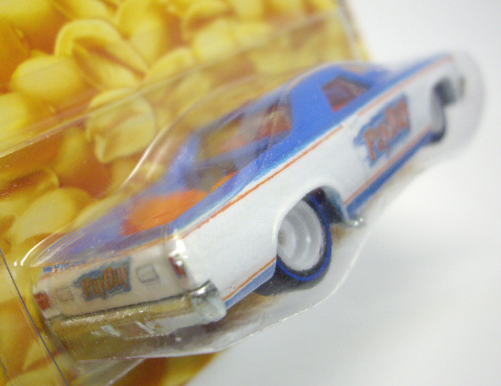 画像: 2012 NOSTALGIC BRANDS - HERSHEY'S 2 【'71 EL CAMINO】　BLUE-WHITE/RR 