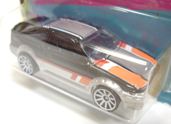 画像: 2012 WALMART EXCLUSIVE "CARS OF THE DECADES" 【TOYOTA AE-86】 BLACK-SILVER/10SP