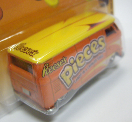 画像: 2012 NOSTALGIC BRANDS - HERSHEY'S 2 【VOLKSWAGEN MICRO BUS】　ORANGE/RR (NEW CAST)