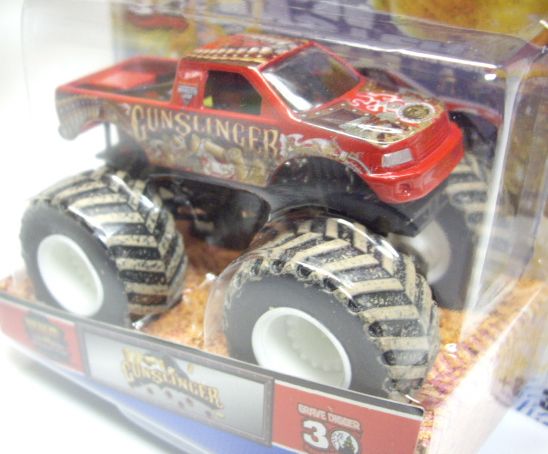 画像: 2012 MONSTER JAM INSIDE TOPPS 【GUNSLINGER】 RED (MWD TRUCKS)