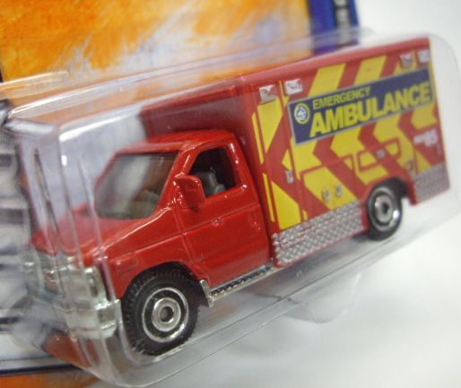 画像: 2012 【FORD E-350 SUPER DUTY AMBULANCE】 RED