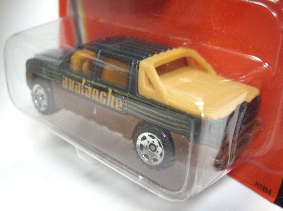 画像: 2005 【CHEVROLET AVALANCHE】 DK.GREEN-BROWN