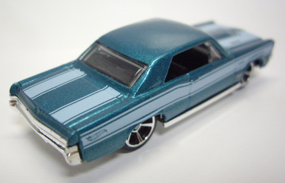 画像: 2012 WALMART EXCLUSIVE MYSTERY MODELS 【'65 PONTIAC GTO】　MET.AQUA/MC5 