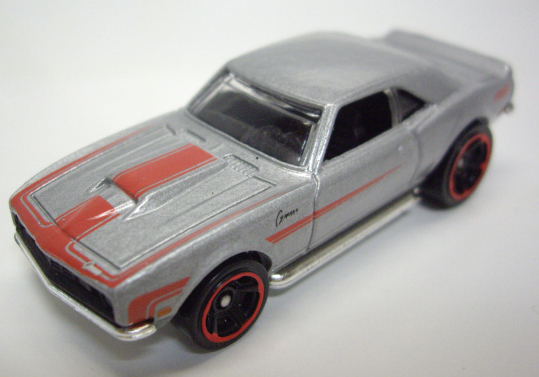 画像: 2012 WALMART EXCLUSIVE MYSTERY MODELS 【'68 COPO CAMARO】　LT.GRAY/MC5 