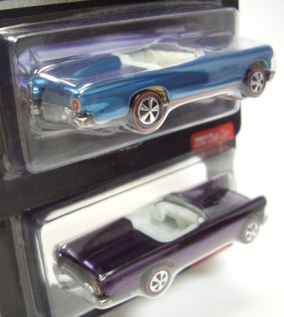 画像: 2012 RLC MEMBERSHIP EXCLUSIVE 【CLASSICS '57 T-BIRD 4台セット】　 CHROME,RED,BLUE,PURPLE/RL (ボタン、パッチ1枚つき)　