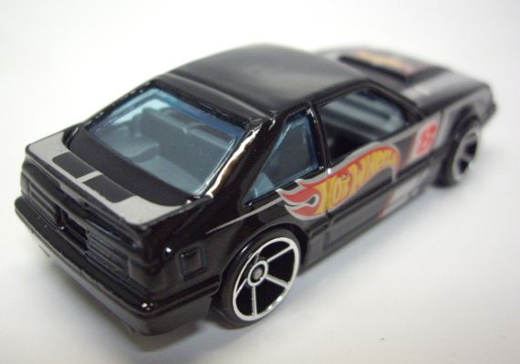 画像: 2012 WALMART EXCLUSIVE MYSTERY MODELS 【'92 FORD MUSTANG】　R.T.BLACK/O5