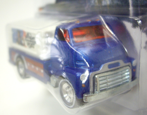 画像: 2012 NOSTALGIC BRANDS - THE SATURDAY EVENING POST 【1951 GMC C.O.E.】　FLAT BLUE/RR