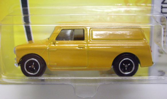 画像: 2007 【'65 AUSTIN MINI VAN】 MUSTARD