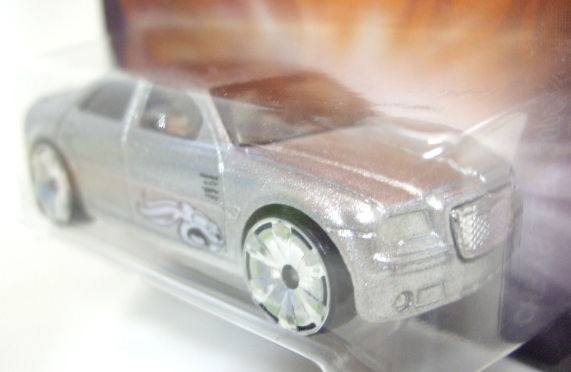 画像: 2007 WALMART EASTER EGG-CLUSIVES 【CHRYSLER 300C HEMI】　SILVER/BZ