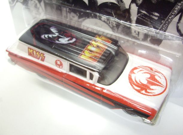 画像: 2012 NOSTALGIC BRANDS - LIVE NATION 【'59 CHEVY DELIVERY "KISS"】　RED-WHITE/RR