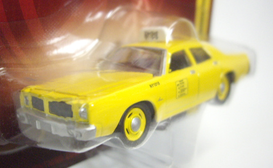 画像: FOREVER 64 R22 【1977 DODGE MONACO TAXI】 YELLOW/RR