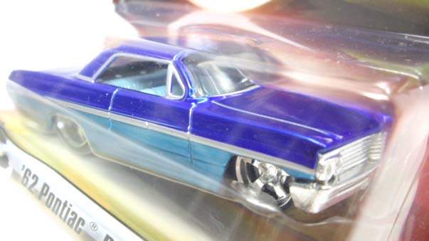 画像: 2007 1/50 CUSTOM CLASSICS 【'62 PONTIAC BONNEVILLE】　MET.BLUE/RR