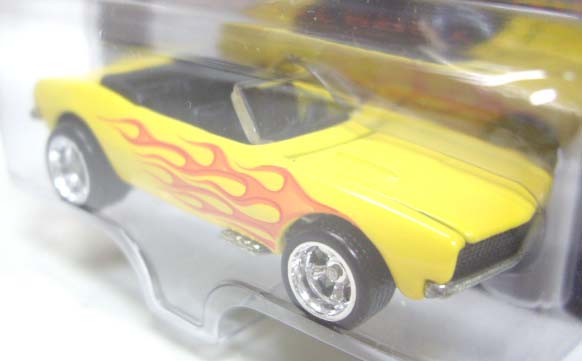 画像: 2006 ULTRA HOTS 【'67 CAMARO】　YELLOW/RR (ホイール・バリエーション）