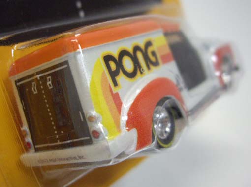 画像: 2012 NOSTALGIC BRANDS - ATARI 【CUSTOM '52 CHEVY】 WHITE-ORANGE/RR (PONG)