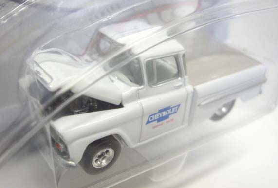 画像: 2003 PREFERRED - CUSTOM CLASSIC TRUCKS MAGAZINE 【'59 CHEVY APACHE】　WHITE/RR