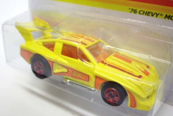 画像: 2013 FLYING CUSTOMS 【'76 CHEVY MONZA】 YELLOW/BW