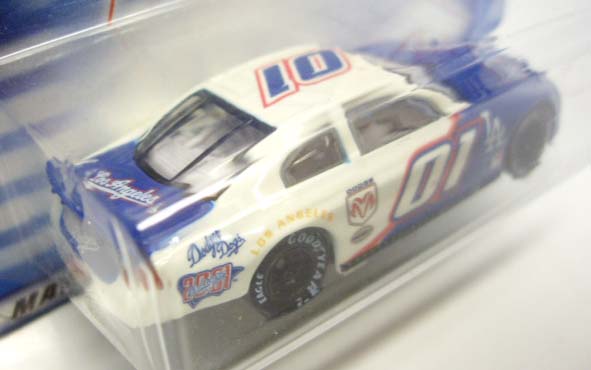 画像: 2001 MLB EXCLUSIVE 【2001 DODGE INTREPID (LOS ANGELS DODGERS)】　BLUE-WHITE/RT