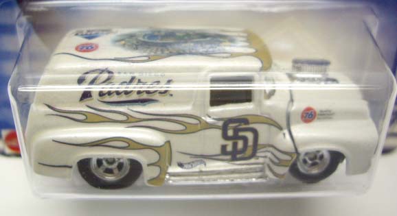 画像: 2005 MLB EXCLUSIVE 【'56 FORD (SAN DIEGO PADRES)】　WHITE/RR