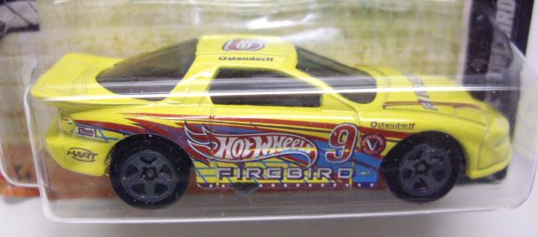 画像: 2012 WALMART EXCLUSIVE "CARS OF THE DECADES" 【PONTIAC FIREBIRD】 YELLOW/5SP