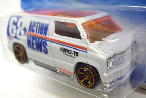 画像: 【CUSTOM '77 DODGE VAN】　WHITE/FTE (インターナショナル・ショートカード）